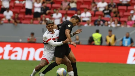 Alan Franco pega terceiro cartão amarelo e fica de fora do São Paulo contra o Cuiabá