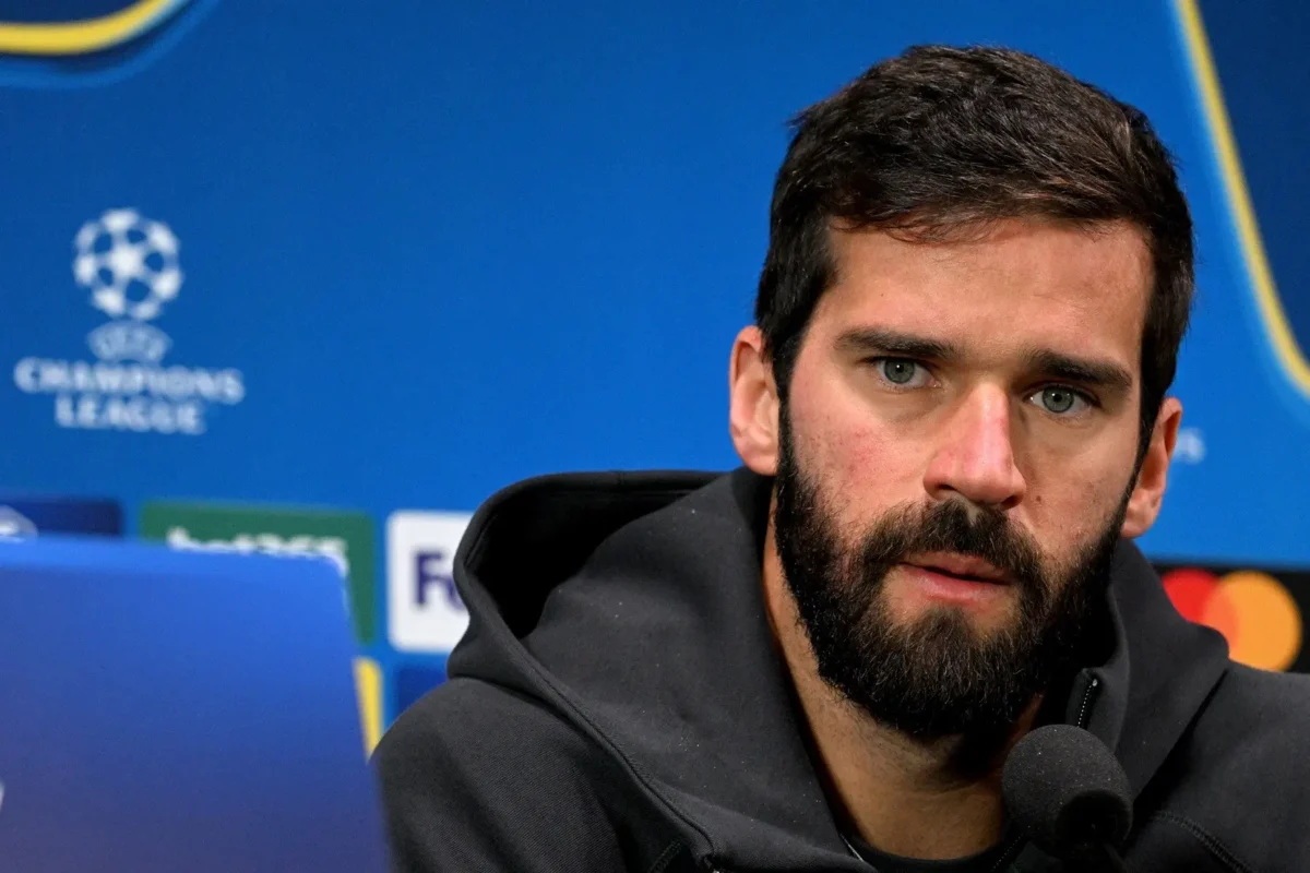 Alisson defende que jogadores sejam ouvidos sobre calendário de competições