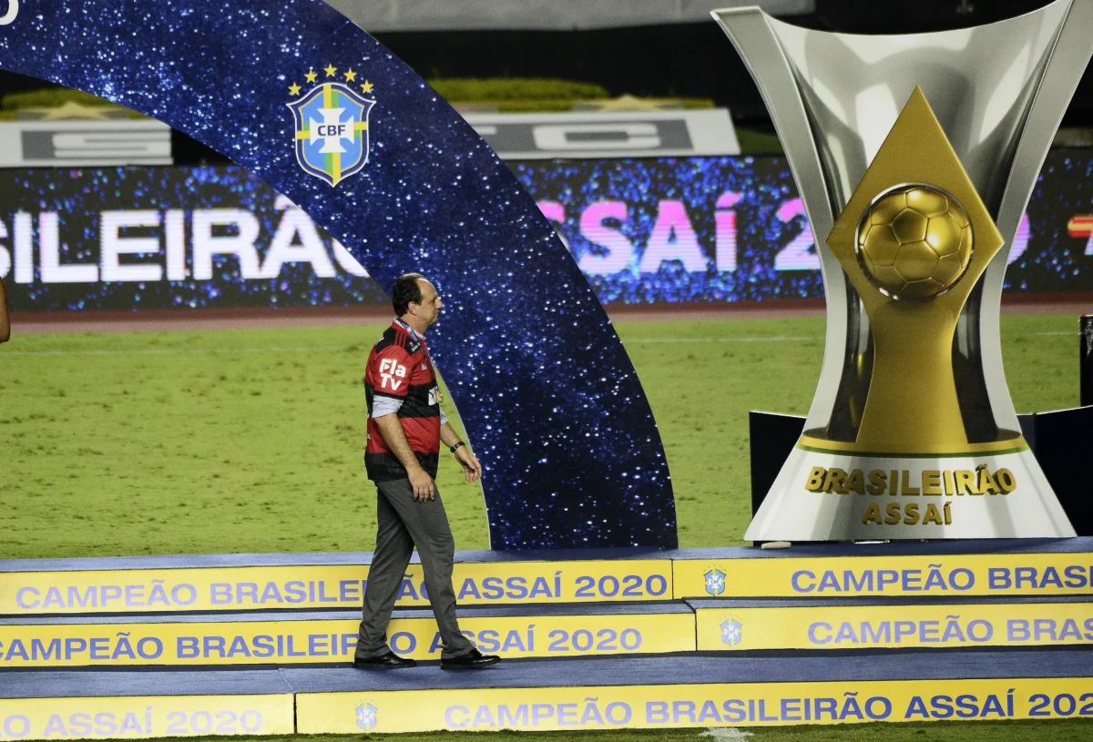 Contra Abel Ferreira, não; contra Ceni, nunca: Flamengo nunca levou mais de um gol em duelos contra técnico