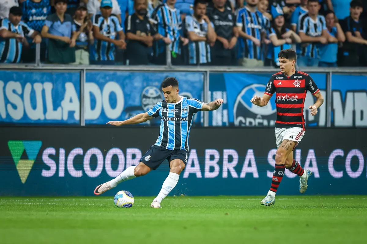 Cristaldo atinge marca de 100 jogos pelo Grêmio e supera número de gols do ano anterior.