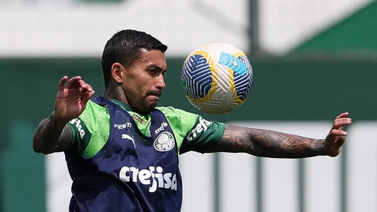 Dudu busca mais minutos no Palmeiras em reta final da temporada