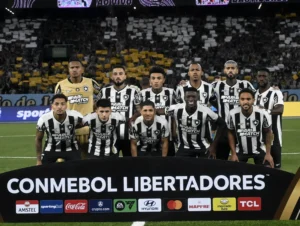 Escalação do Botafogo x Fluminense: Artur Jorge pode poupar jogadores importantes e surpreende com mudança no meio-campo