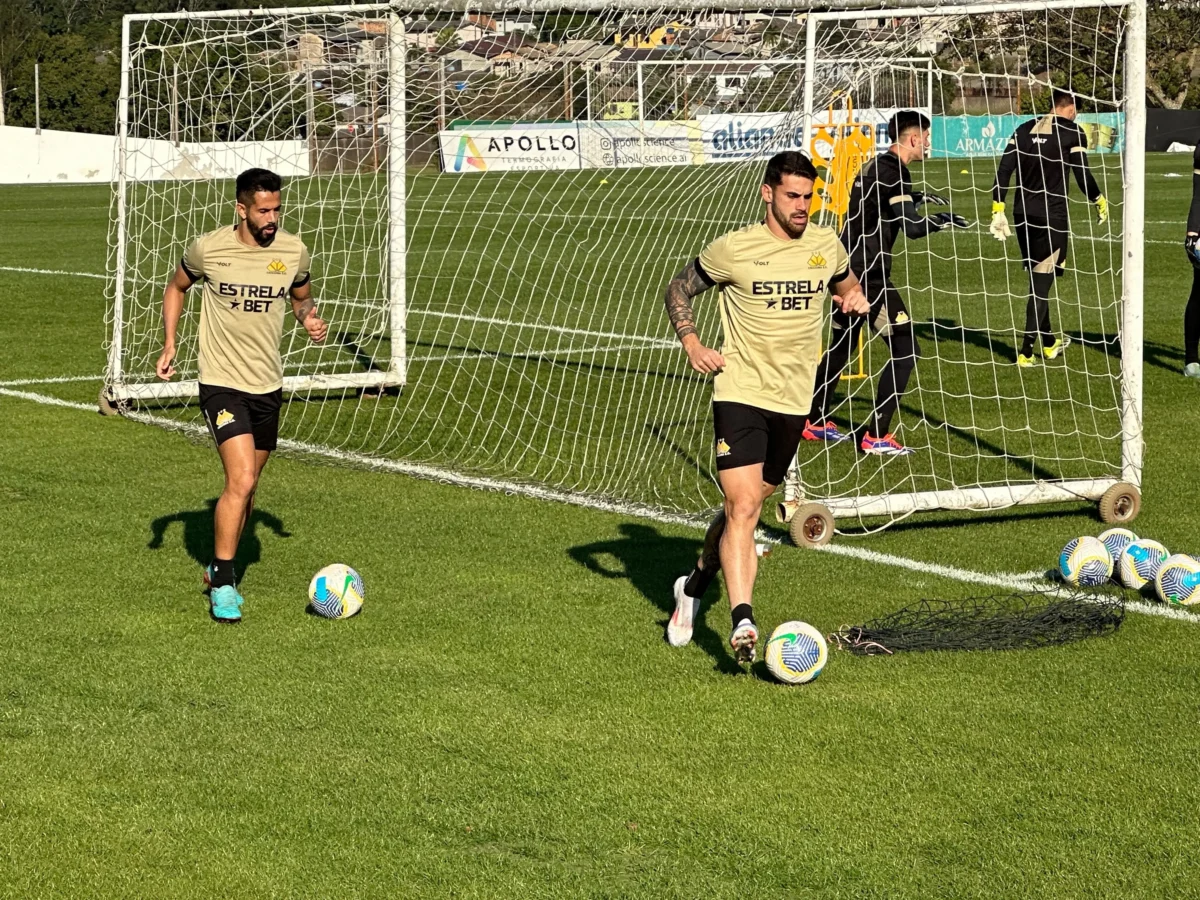 Felipe Vizeu inicia transição no Criciúma e se aproxima de retorno aos gramados