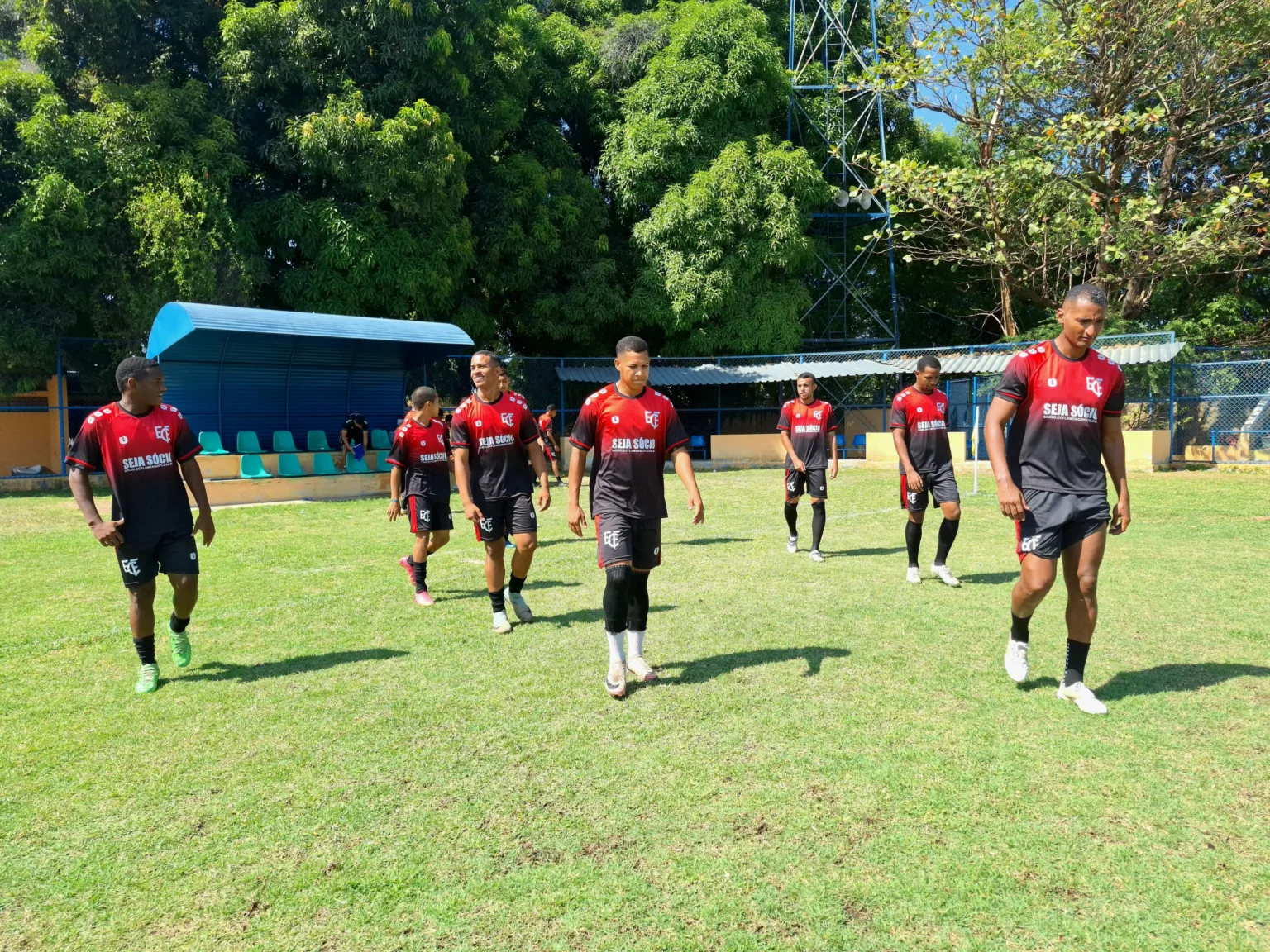 Flamengo-PI realiza último treinamento antes do jogo contra o Comercial-PI; veja a provável escalação.