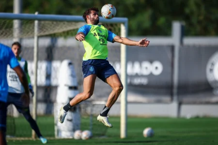 Grêmio busca efeito suspensivo para Renato Gaúcho e Diego Costa