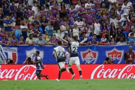 Igor Coronado revela desejo de jogar mais no Corinthians e intensificar responsabilidades.