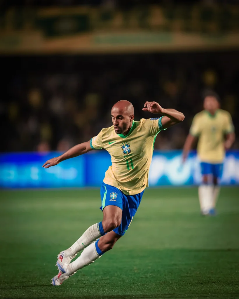 Lucas, 32, visa sequência na Seleção Brasileira e mira Copa do Mundo de 2026 como meta pessoal