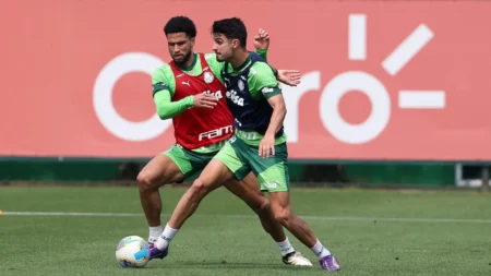 "Palmeiras Realiza Treino Amistoso na Academia com Flaco López como Artilheiro; Confira a Escalação"