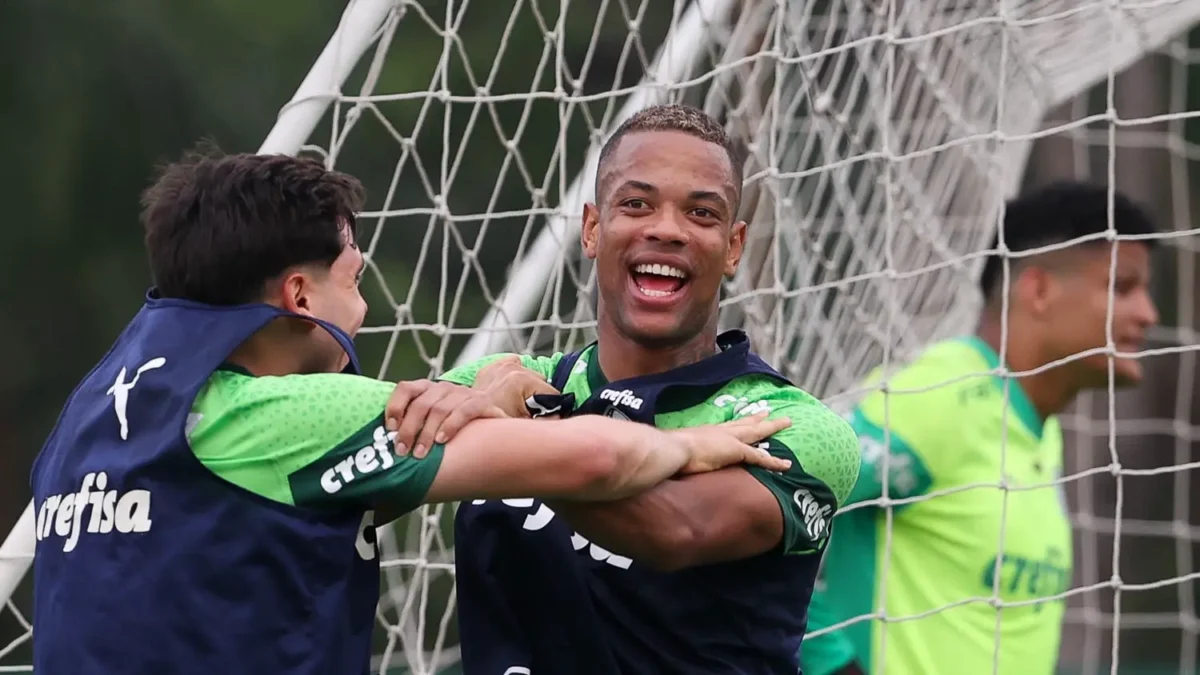 "Palmeiras Retoma Treinos e Prepara Surpresas para Confronto com o Criciúma"