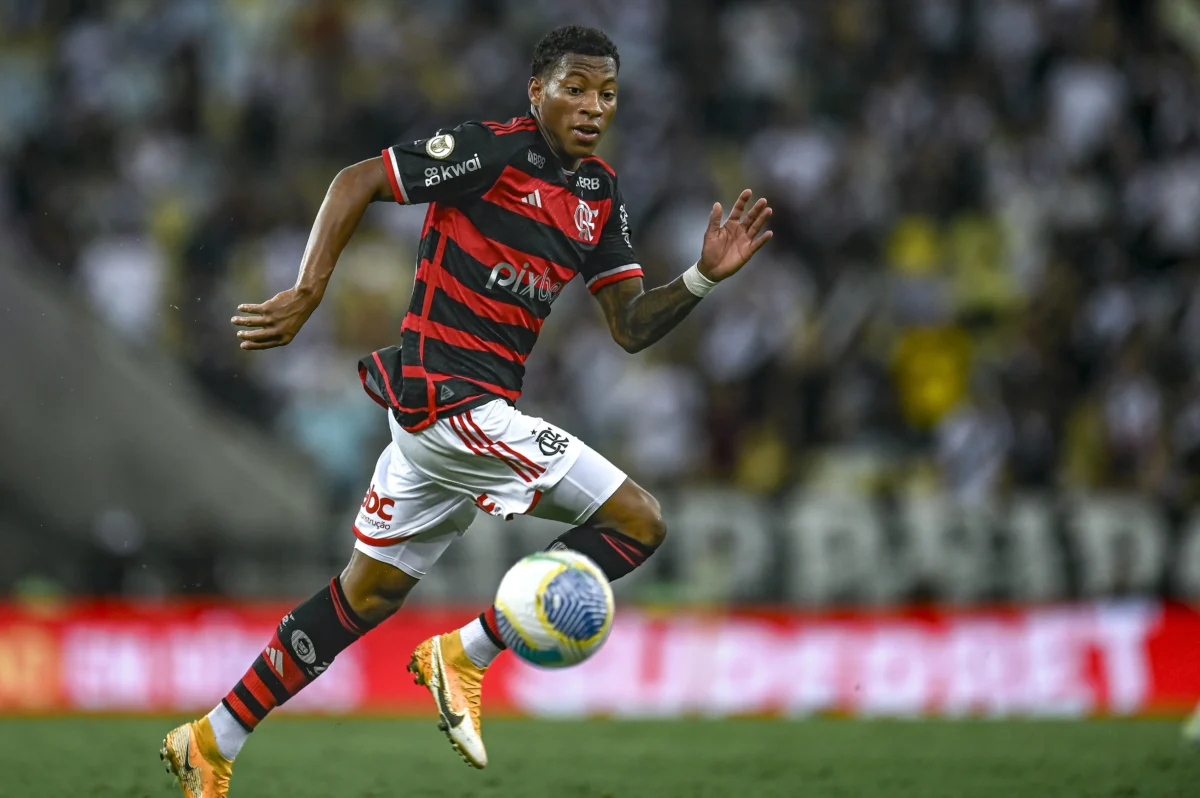 Plata e Alex Sandro Brilham em Estreia pelo Flamengo: Veja os Melhores Lances