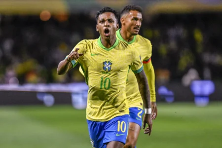 Rodrygo comenta sobre a vitória da Seleção: "Precisávamos da vitória, superamos a oscilação"