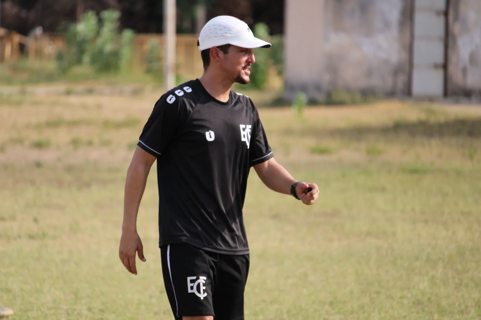 "Tecnico Felipe Sousa do Flamengo-PI revela preocupação com desfalques para confronto contra o Caiçara"