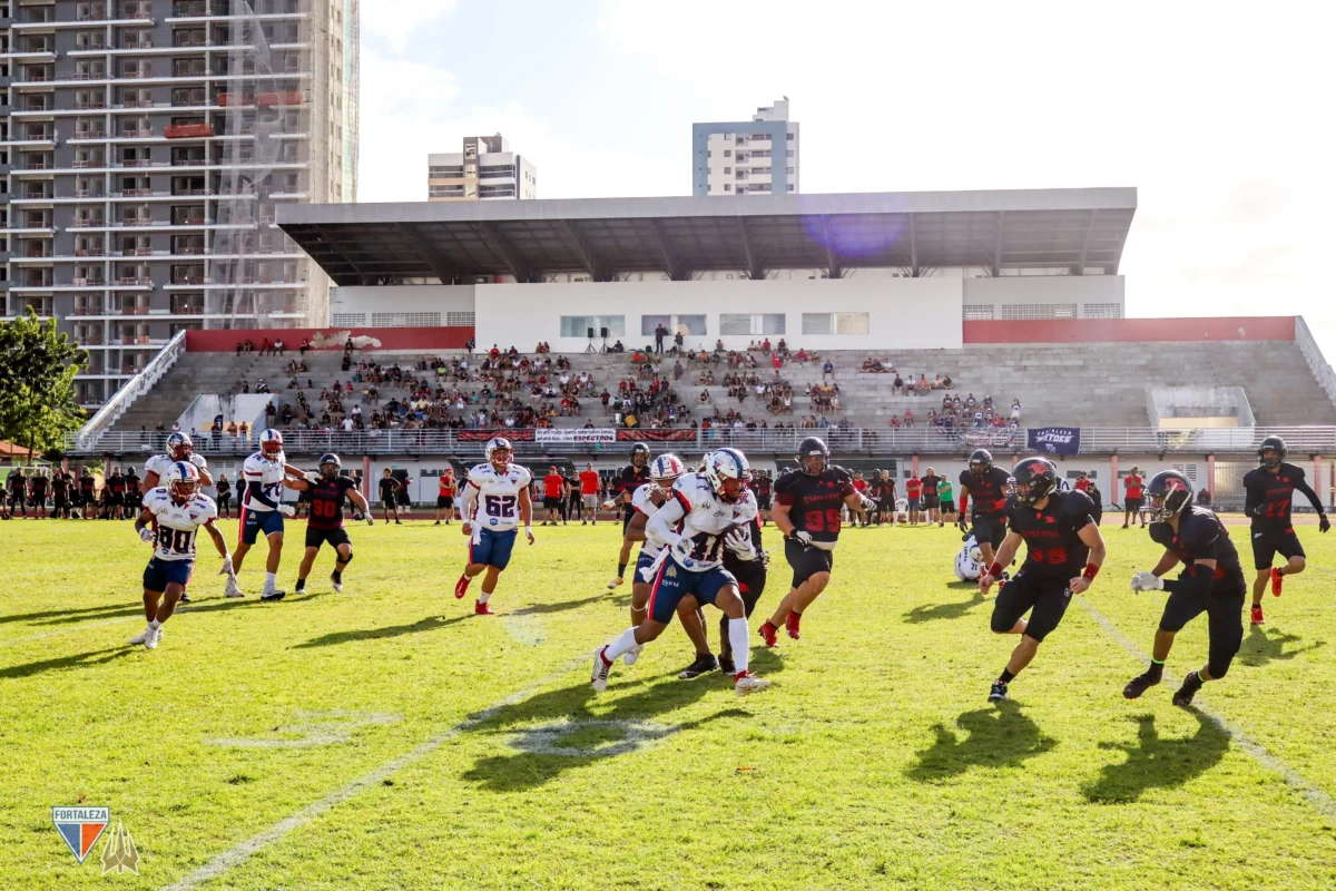 Tritões de Fortaleza derrota Espectros de João Pessoa e avança invicto na Conferência Nordeste