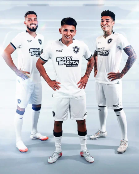 "Uniforme Branco Novo do Botafogo: O Futuro é Glorioso"