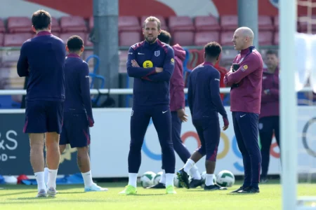 "Futebol: Irlanda x Inglaterra - Onde assistir ao vivo pela Liga das Nações e horário da partida"