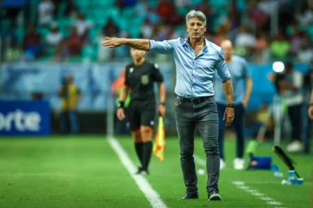 Renato Gaúcho é punido com quatro jogos de suspensão por incidente no jogo do Grêmio x Bahia.