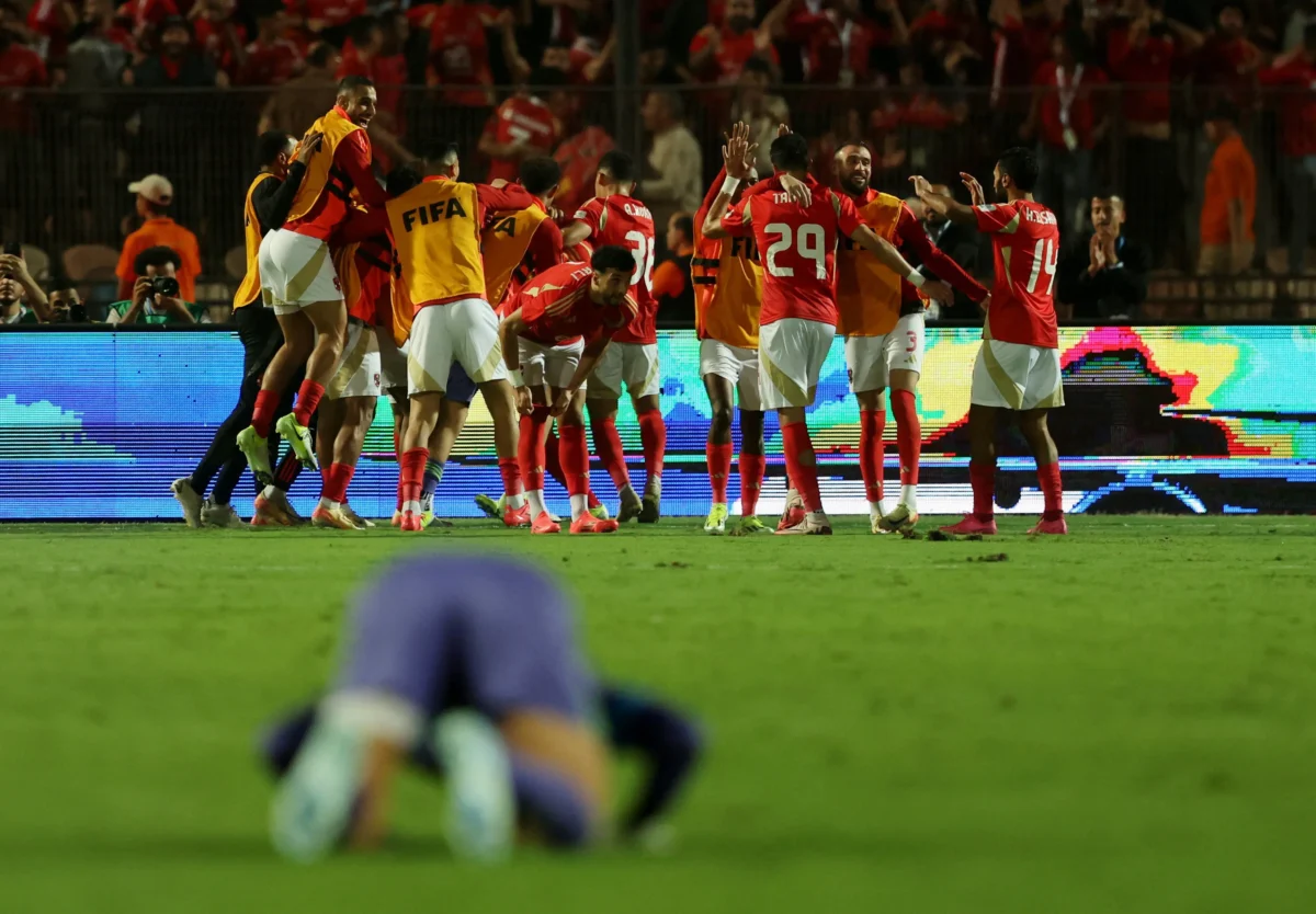 Al-Ahly vence Al-Ain na Copa Intercontinental e avança para semifinal contra campeão da Libertadores