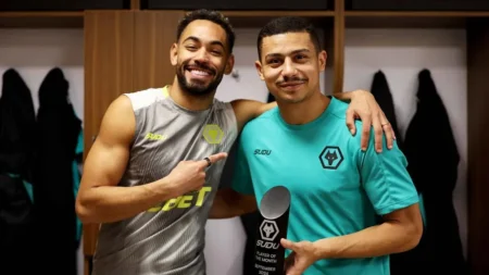 André Eleito o Jogador do Mês do Wolverhampton em Sua Estreia no Clube