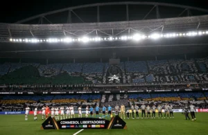 Botafogo esgota ingressos para confronto com o Peñarol na Copa Libertadores exclusivamente para sócios.