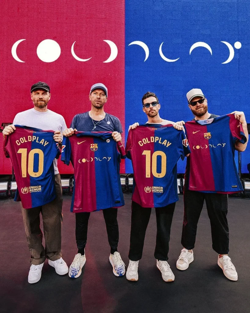 "Clássico Barcelona x Real Madrid: Homenagem Especial ao Coldplay no Estádio"