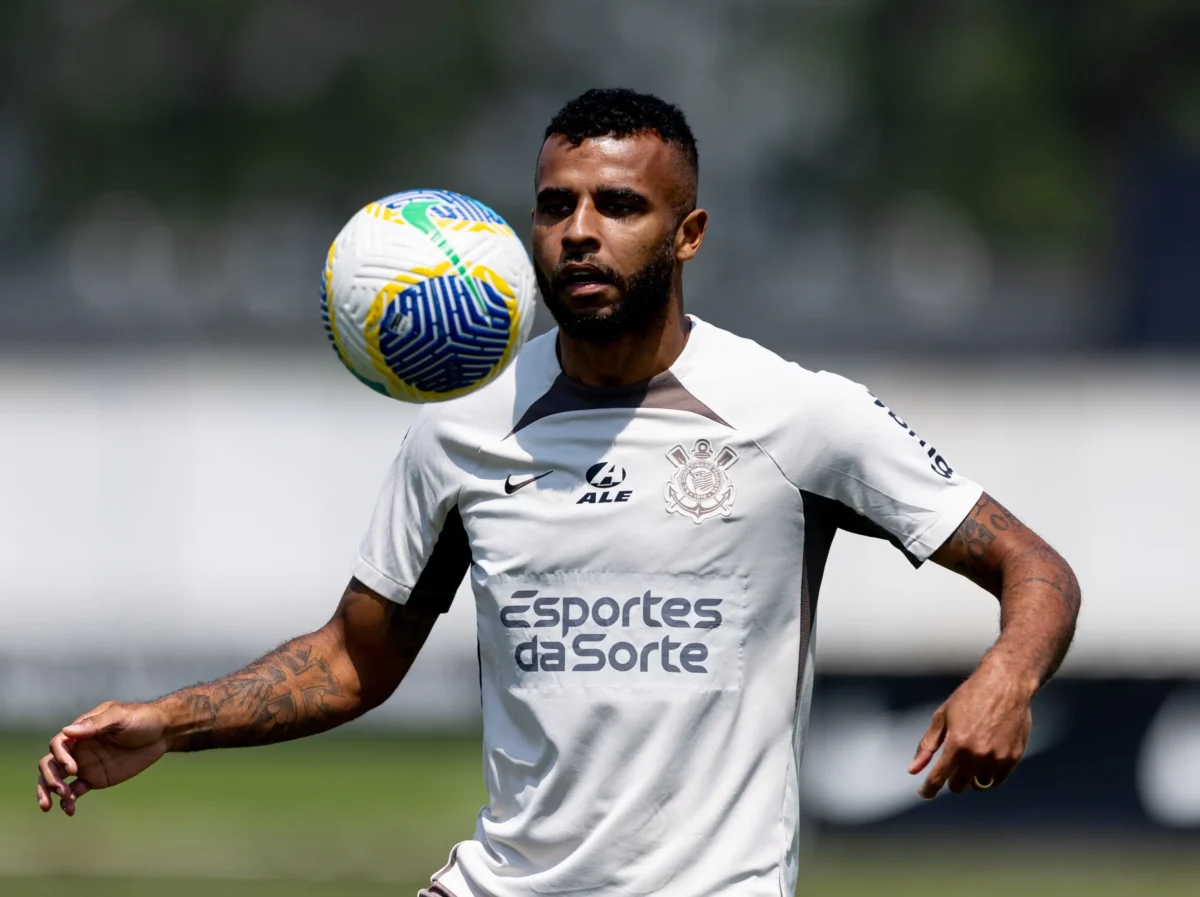 Corinthians confirma inscrições de Alex Santana e Héctor Hernández na Copa Sul-Americana 2023: lista atualizada de jogadores.