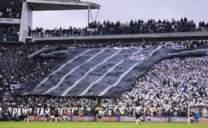 Corinthians x Flamengo: Neo Química bate recorde de público em 2024 na Copa do Brasil.