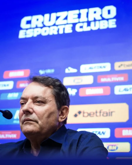 "Cruzeiro cobra Inter por débitos de transferências de Wesley e Maurício: 'Não pagam a ninguém'"