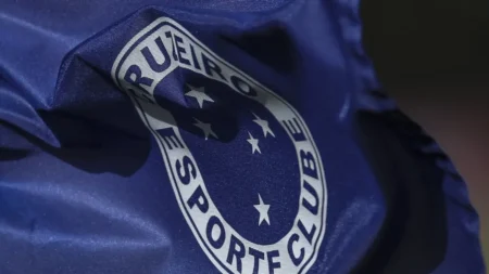 Cruzeiro Encontra Novamente Mano Menezes, Último Técnico a Conquistar Vitória com o Time no Maracanã