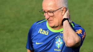 "Dorival Júnior e a Seleção Brasileira: 5 Desafios para Reabilitação nas Eliminatórias da Copa"