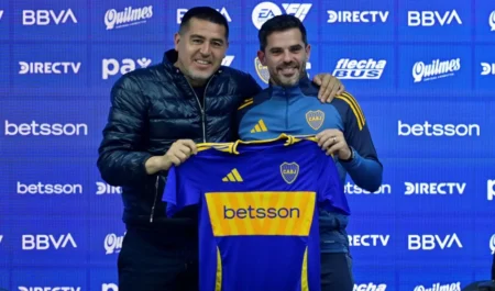 Fernando Gago assume comando técnico do Boca Juniors