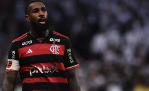 "Eliminação do Corinthians: Gerson e De La Cruz Jogam No Sacrifício no Flamengo"