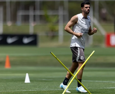 Lesão de Héctor Hernández: Atacante não atuará pelo Corinthians no ano de 2024