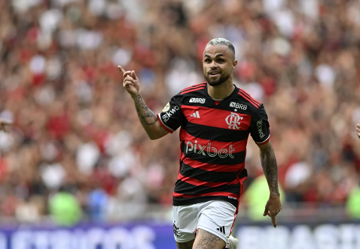 Michael Reaparece no Flamengo Após Eliminação na Libertadores e Visa Título da Copa do Brasil