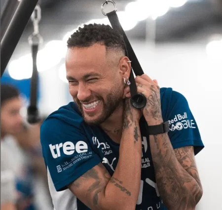 Neymar Reapresenta ao Al-Hilal: Empolgação e Farto de Gols Marcam o Retorno