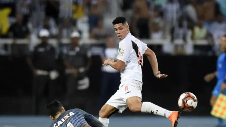 Paulinho: Entenda por que o jogador preferiu o Atlético-MG ao invés de voltar ao Vasco