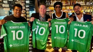 Ronaldinho Gaúcho se Torna Acionista de Time de Futebol Americano