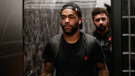 Vasco: Paiva sinaliza que Alex Teixeira terá mais oportunidades no time