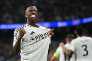 Vinicius Junior marca terceiro hat-trick da carreira em partida contra o Borussia