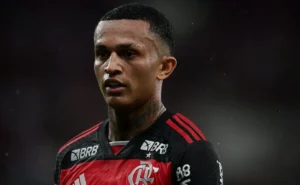 "Wesley pode ser vendido para o Manchester United; negócio pode ultrapassar R$ 154 milhões"