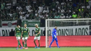 Weverton comemora convocação e avisa: "O Palmeiras vai lutar até o final"