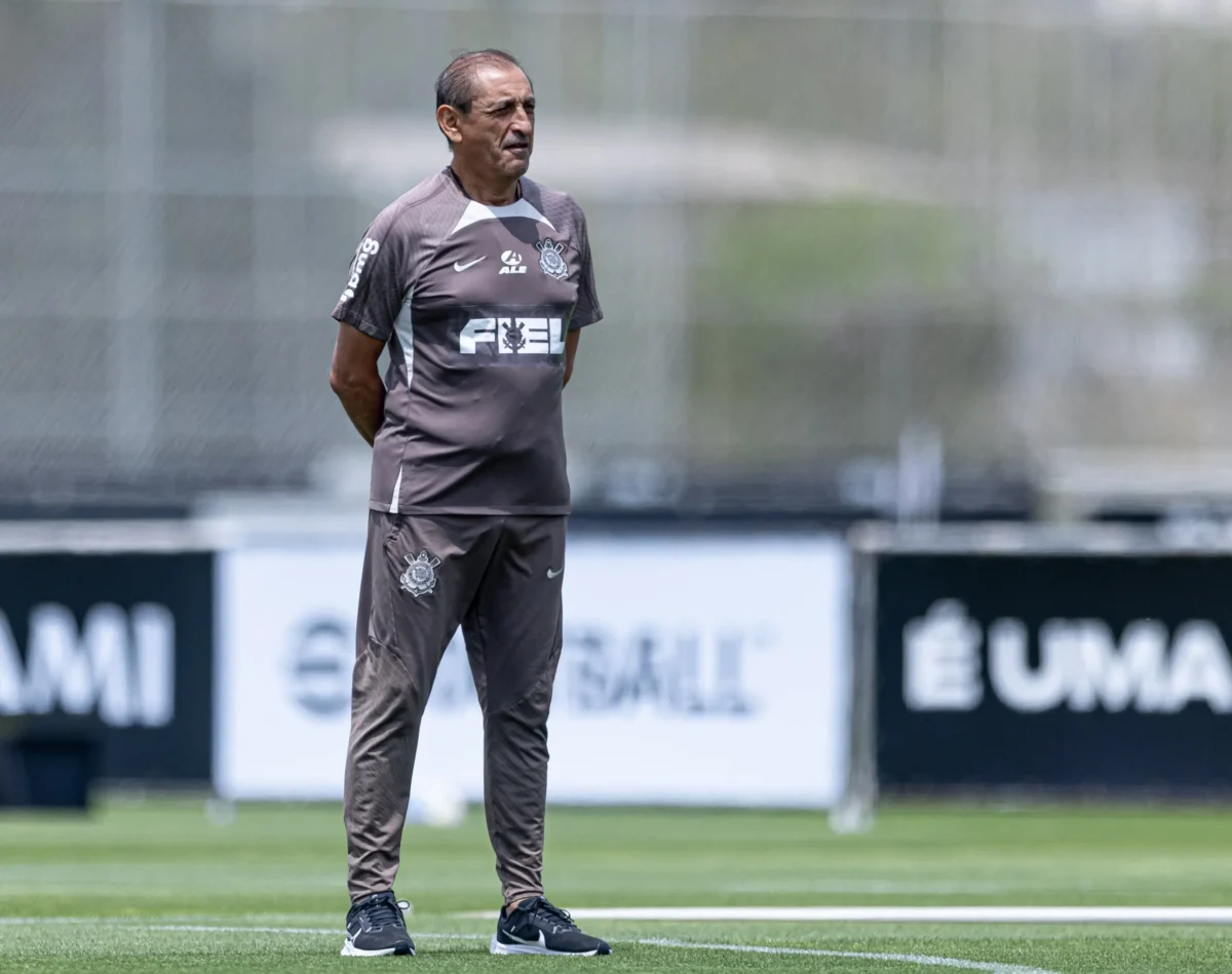 Corinthians se prepara para confronto direto com o Athletico-PR: "Time está pronto para o desafio"