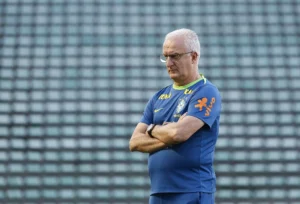 "Dorival revela escalação do Brasil: três mudanças para o confronto contra o Peru"