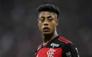 Expulsão de Bruno Henrique no Corinthians x Flamengo: Nadine Basttos Acha Que Foi Justa