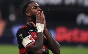 Futuro de Gerson no Flamengo: Salário de R$ 1,5 Milhão Pode Definir Destino do Jogador