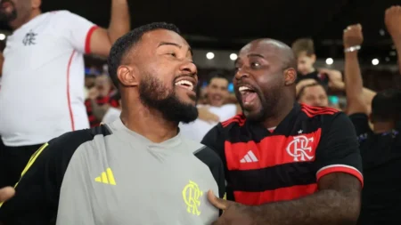 "Tô no Maraca: Registros Espontâneos de Torcedores no Estádio do Maracanã"