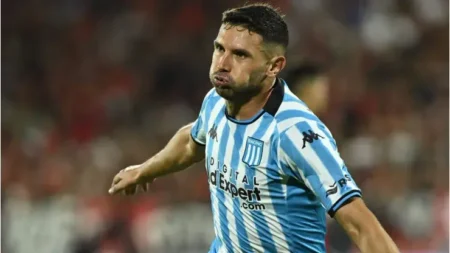 Adrián Martínez, do Racing, sobre decisão contra o Cruzeiro: "Para encerrar a história"