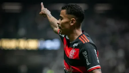 Allan, do Flamengo, e Corinthians: Situação definida após caso Hugo Souza