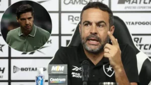 Artur Jorge critica Palmeiras e rebate críticas de torcedores de Deyverson: "Não quero lições de..."