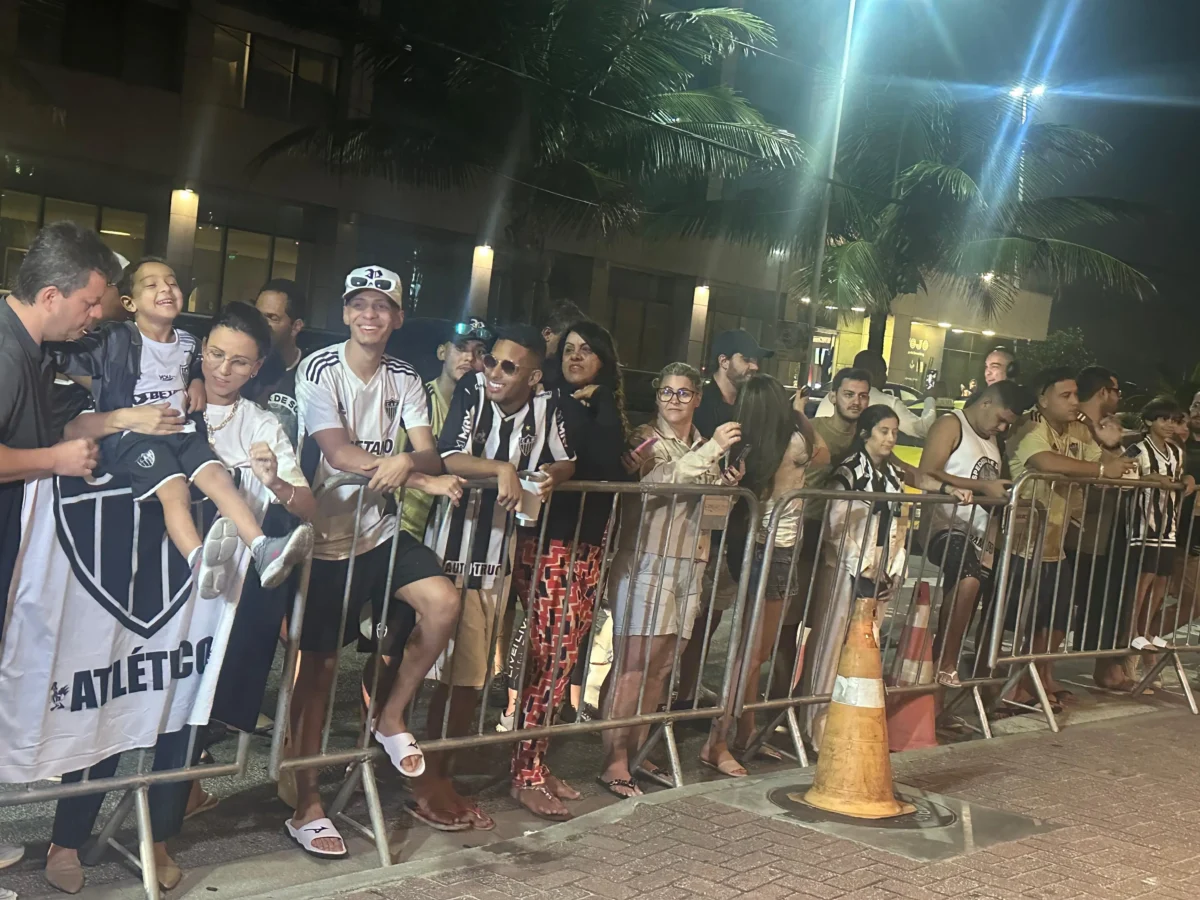 Atlético-MG Desembarca no Rio para Decisão da Copa do Brasil Contra o Flamengo.