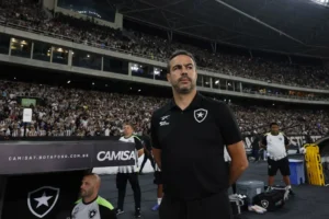 Botafogo Mantém Otimismo por Títulos no Final de Ano Após Perda da Liderança